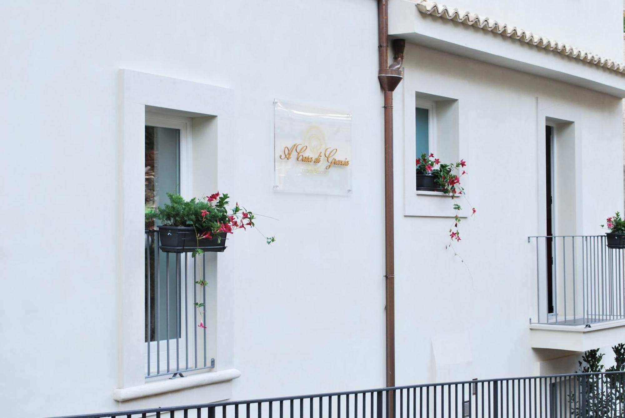 مبيت وإفطار راغوزا A Casa Di Grazia المظهر الخارجي الصورة